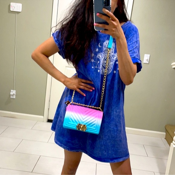 Crosby Bag - Picture 1 of 15